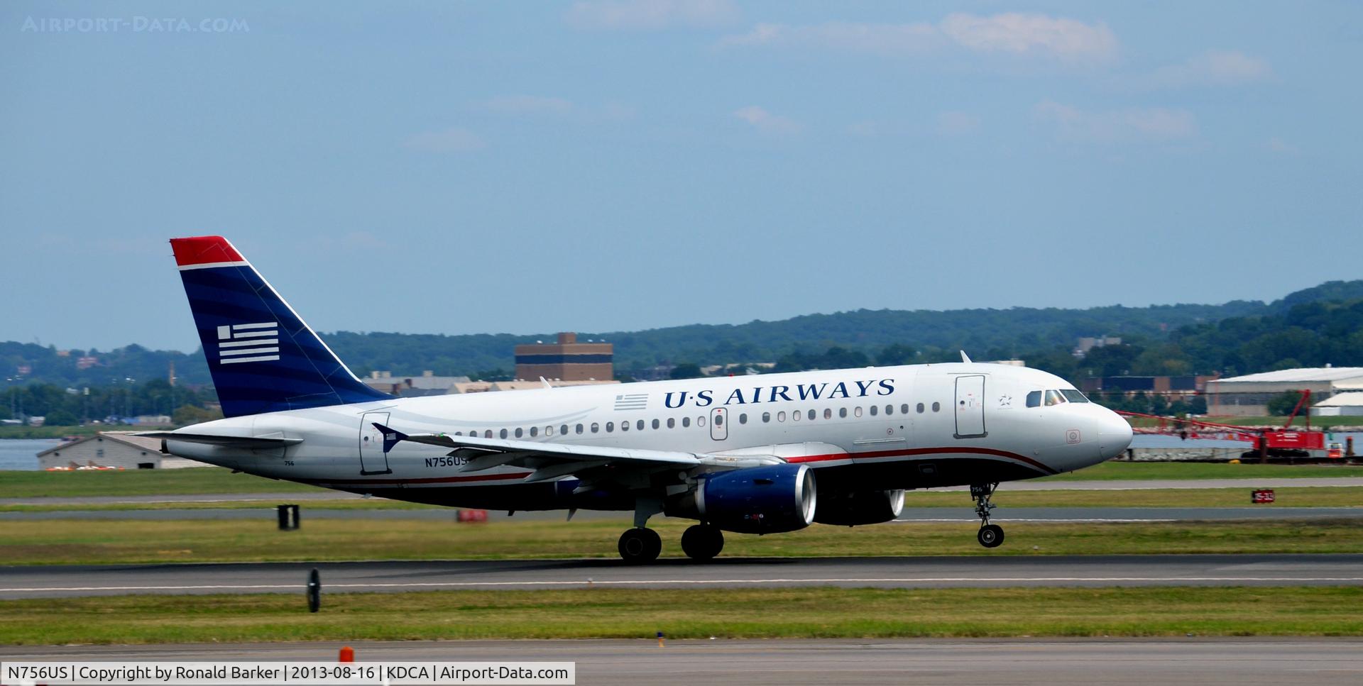 N756US, 2000 Airbus A319-112 C/N 1340, Takeoff National