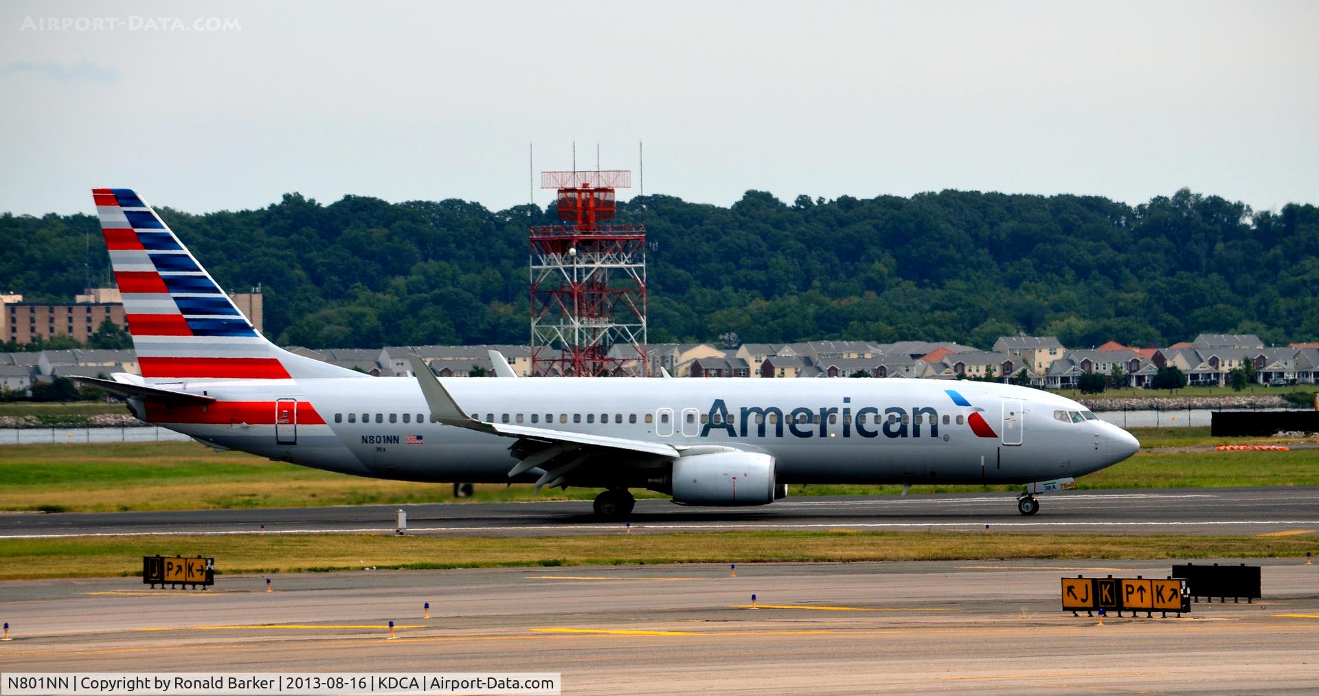 N801NN, 2009 Boeing 737-823 C/N 29565, Landing National