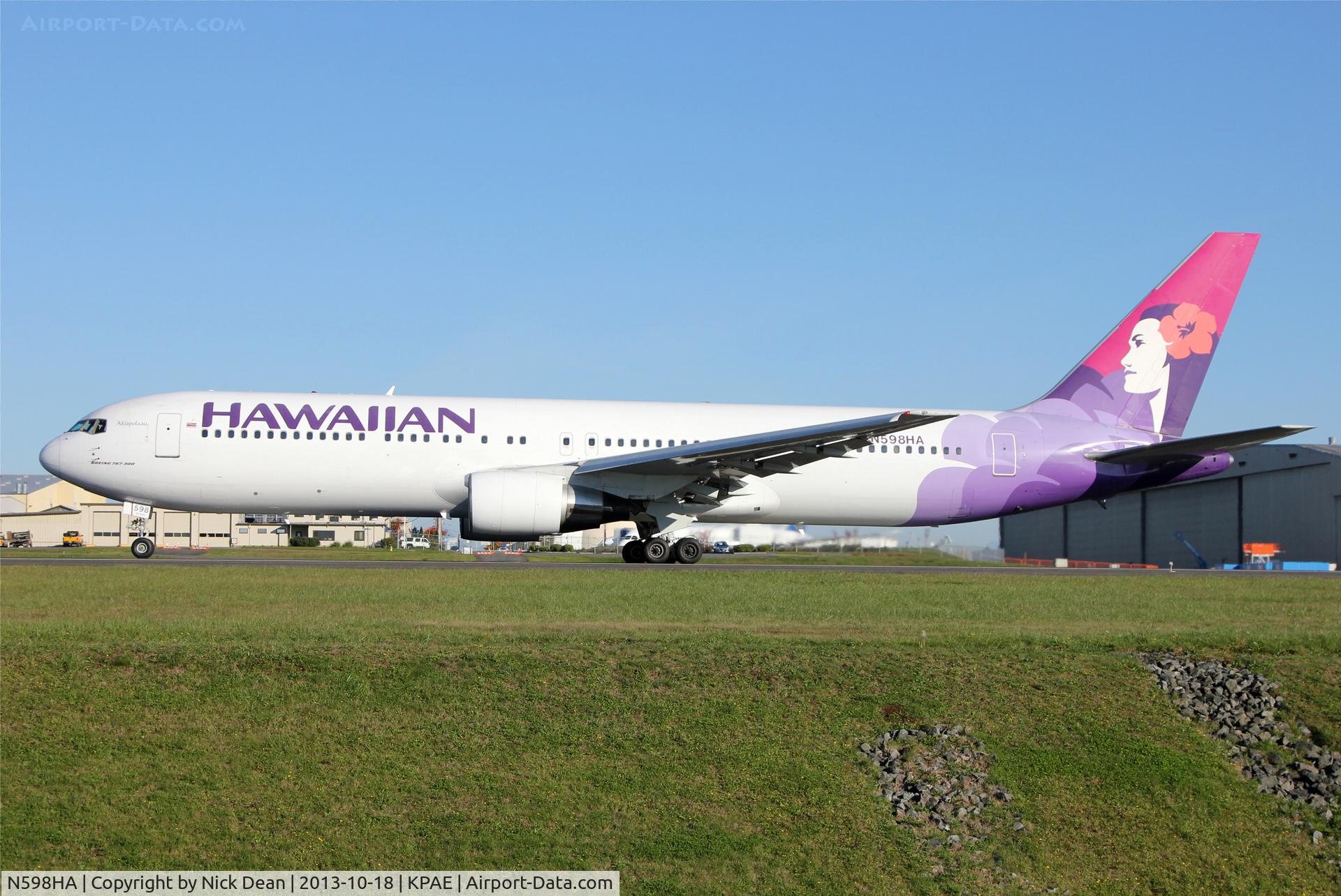 N598HA, 1986 Boeing 767-332 C/N 23278, KPAE/PAE