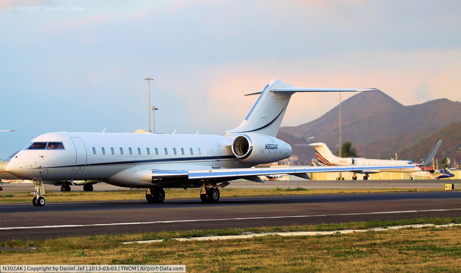 N302AK, 2005 Bombardier BD-700-1A10 Global Express XRS C/N 9181, N302AK