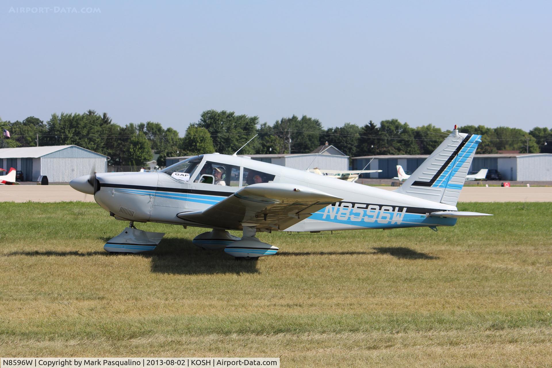 N8596W, 1963 Piper PA-28-235 C/N 28-10108, Piper PA-28-235