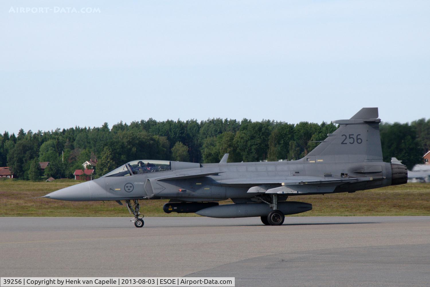 39256, Saab JAS-39C Gripen C/N 39256, JAS39C Gripen of the Swedish Air Force arriving at Örebro airport, Sweden.