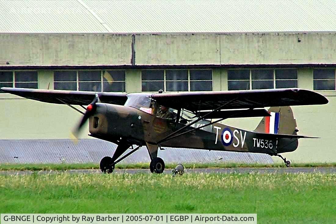 G-BNGE, 1946 Auster AOP.6 C/N 1925, Auster AOP.6 [1925] Kemble~G 01/07/2005
