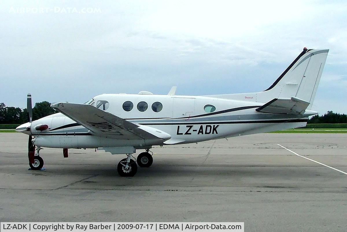 LZ-ADK, 2000 Raytheon C90A King Air C/N LJ-1606, Beech C90A King Air [LJ-1606] (AvioDelta) Augsburg~D 17/07/2009