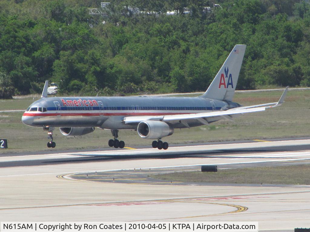 N615AM, 1989 Boeing 757-223 C/N 24491, A1989 Boeing 757 landing on rwy 18L at Tampa Int'l Airport