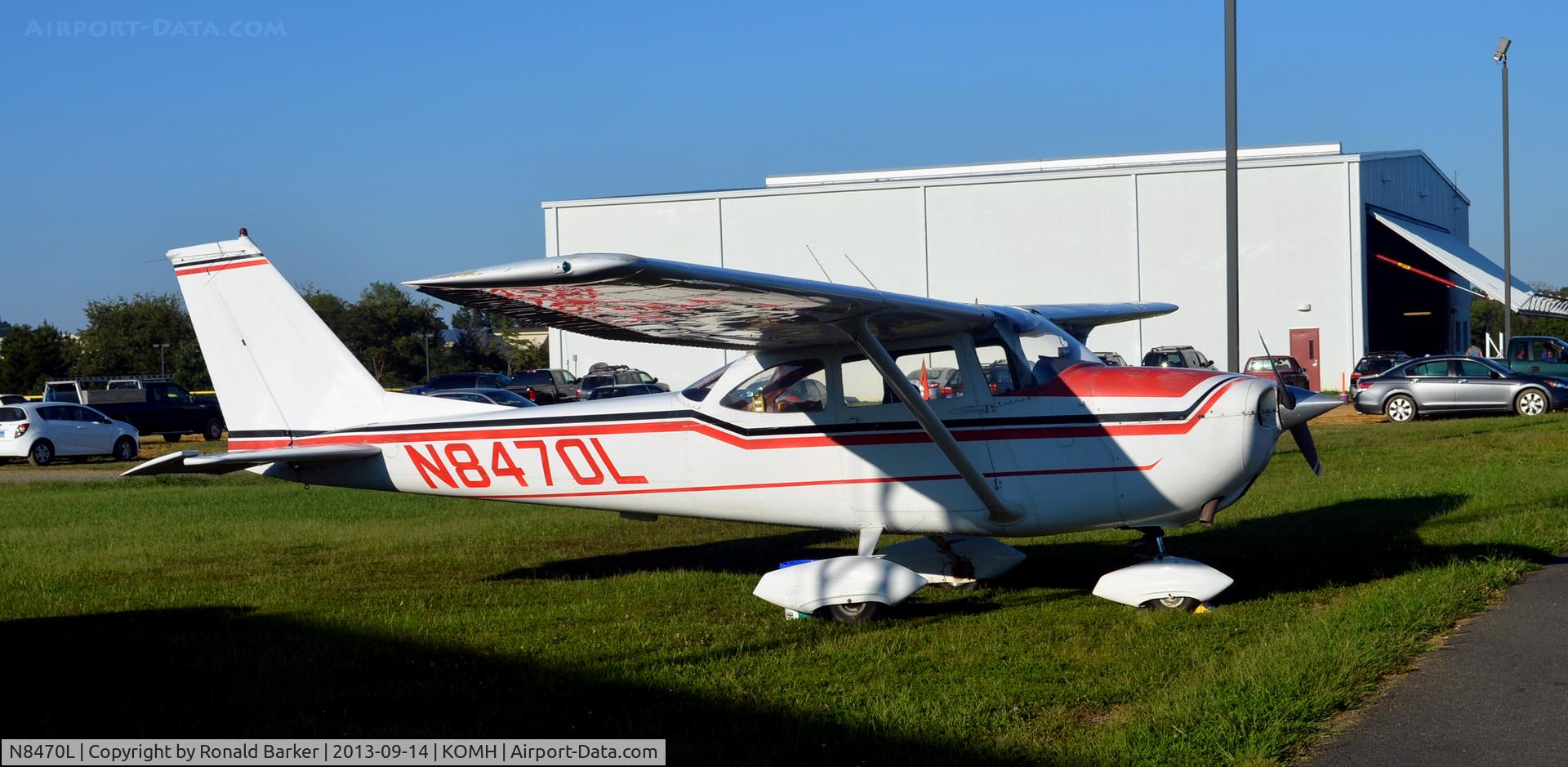 N8470L, 1968 Cessna 172I C/N 17256670, Orange