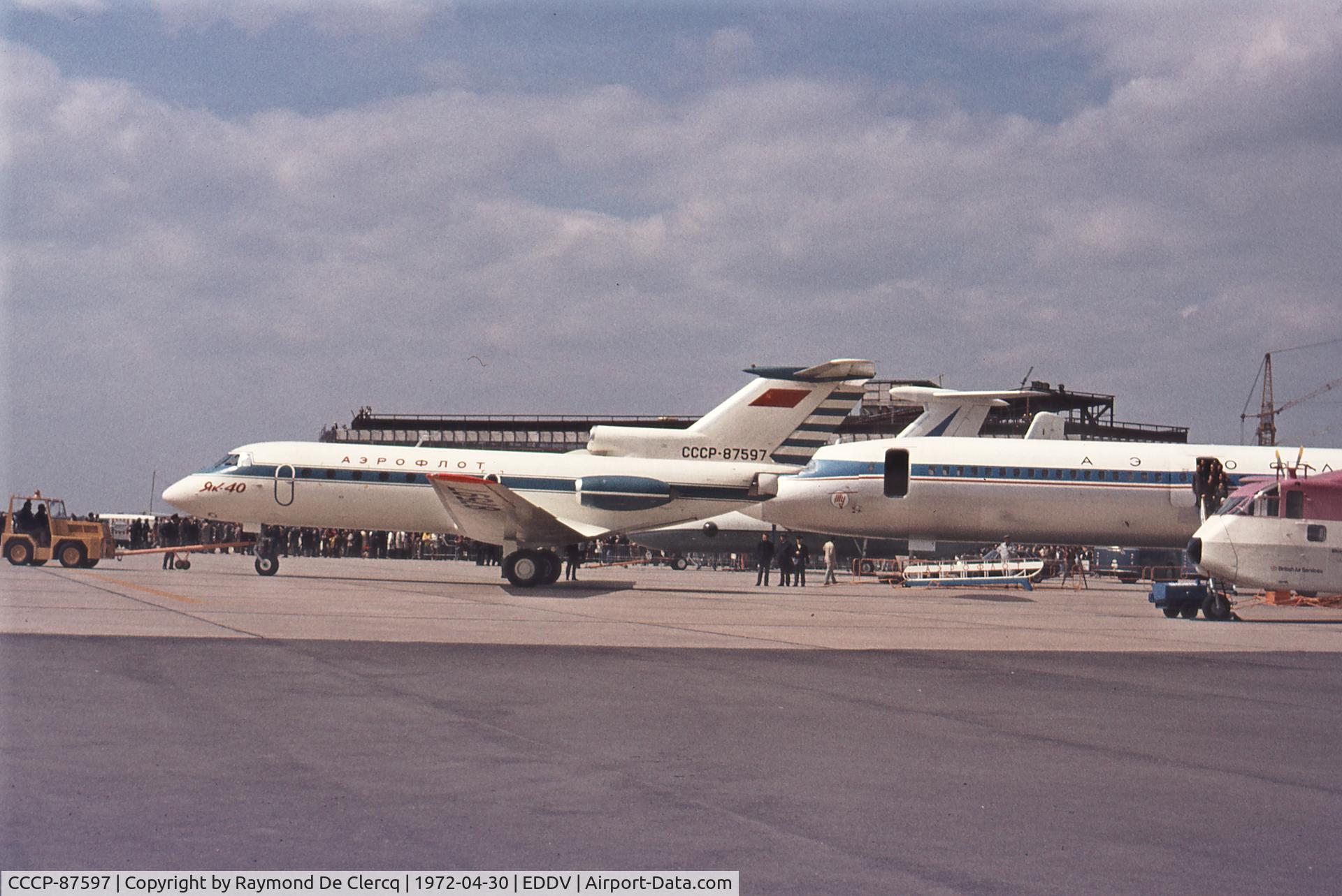 CCCP-87597, Yakovlev Yak-40 C/N 9110117, Hannover Messe 1972
