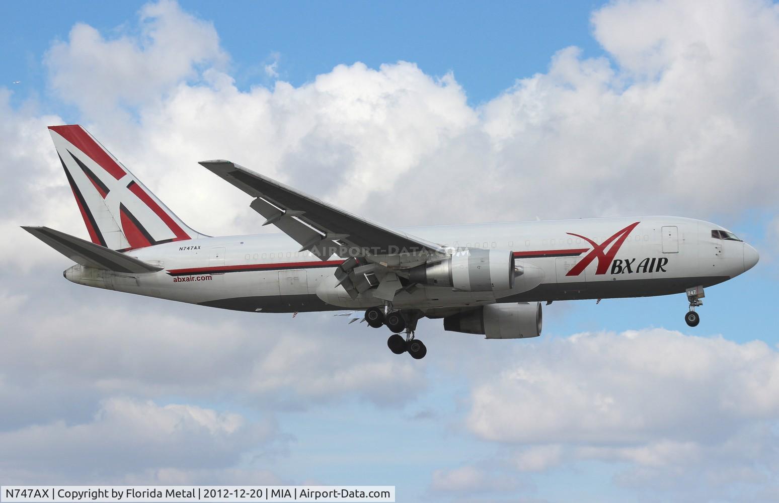 N747AX, 1983 Boeing 767-232/F C/N 22224, ABX 767-200