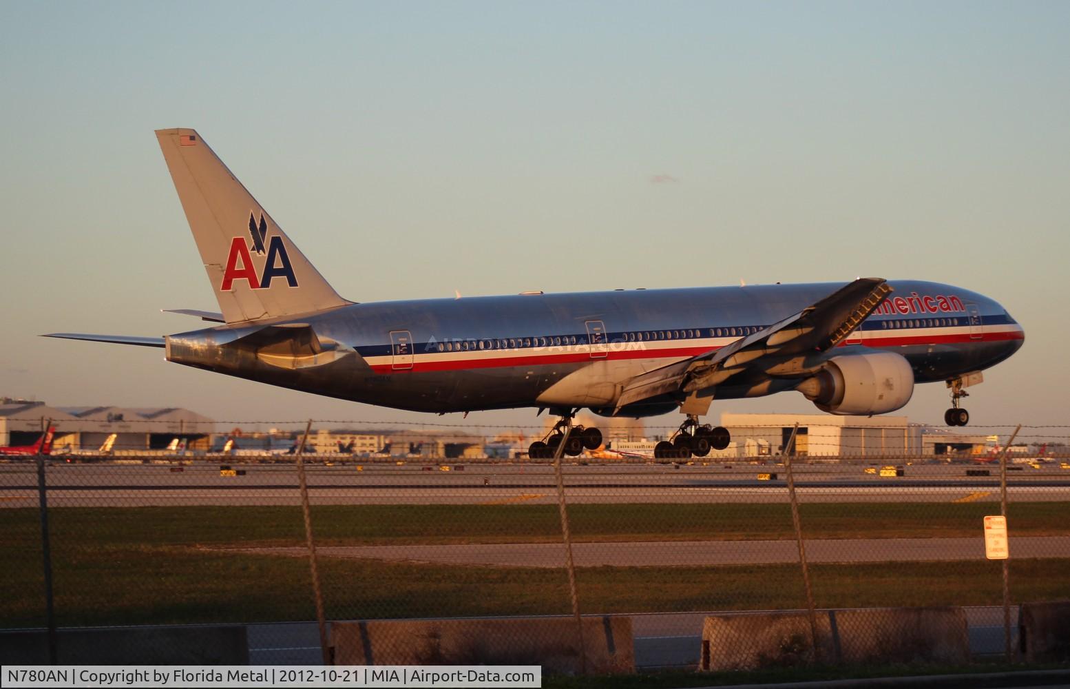 N780AN, 1999 Boeing 777-223 C/N 29956, American 777-200