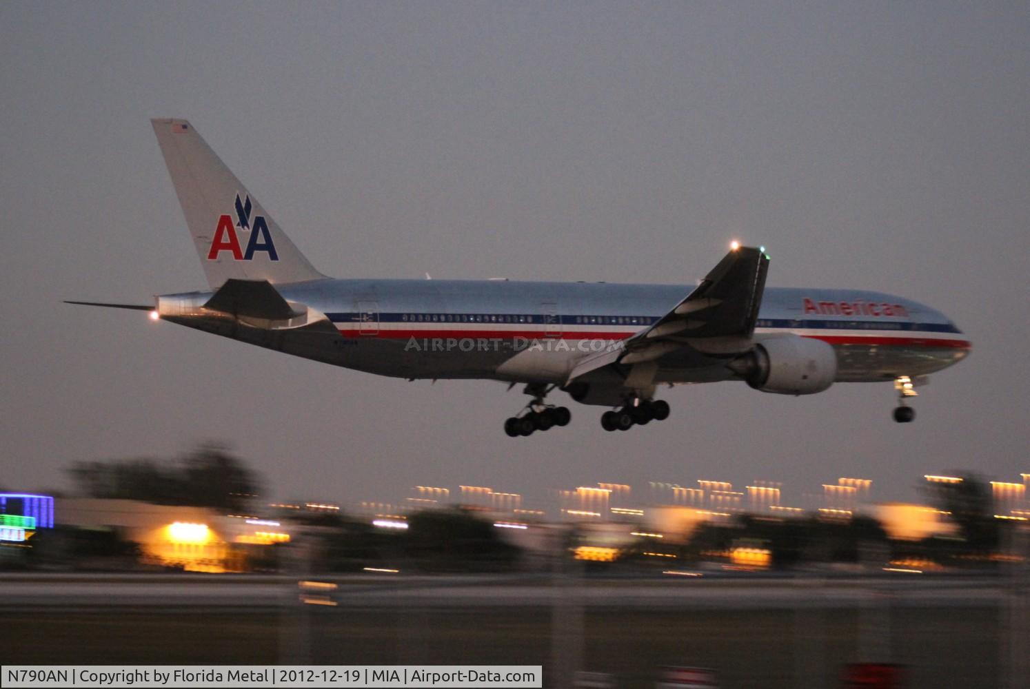 N790AN, 2000 Boeing 777-223 C/N 30251, American 777-200