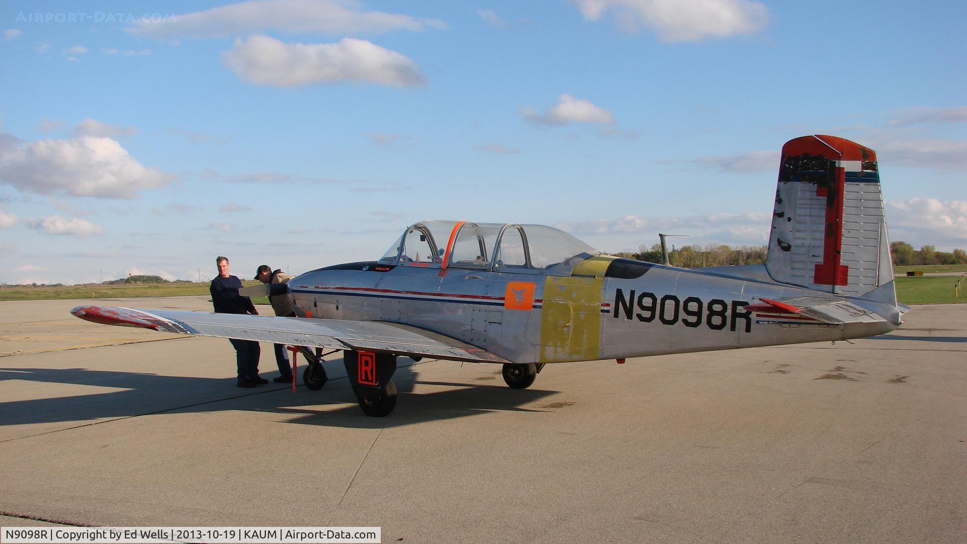 N9098R, 1961 Beech A45 C/N G-839, At AUM - Pulled out of Doc Christgaus Hangar.