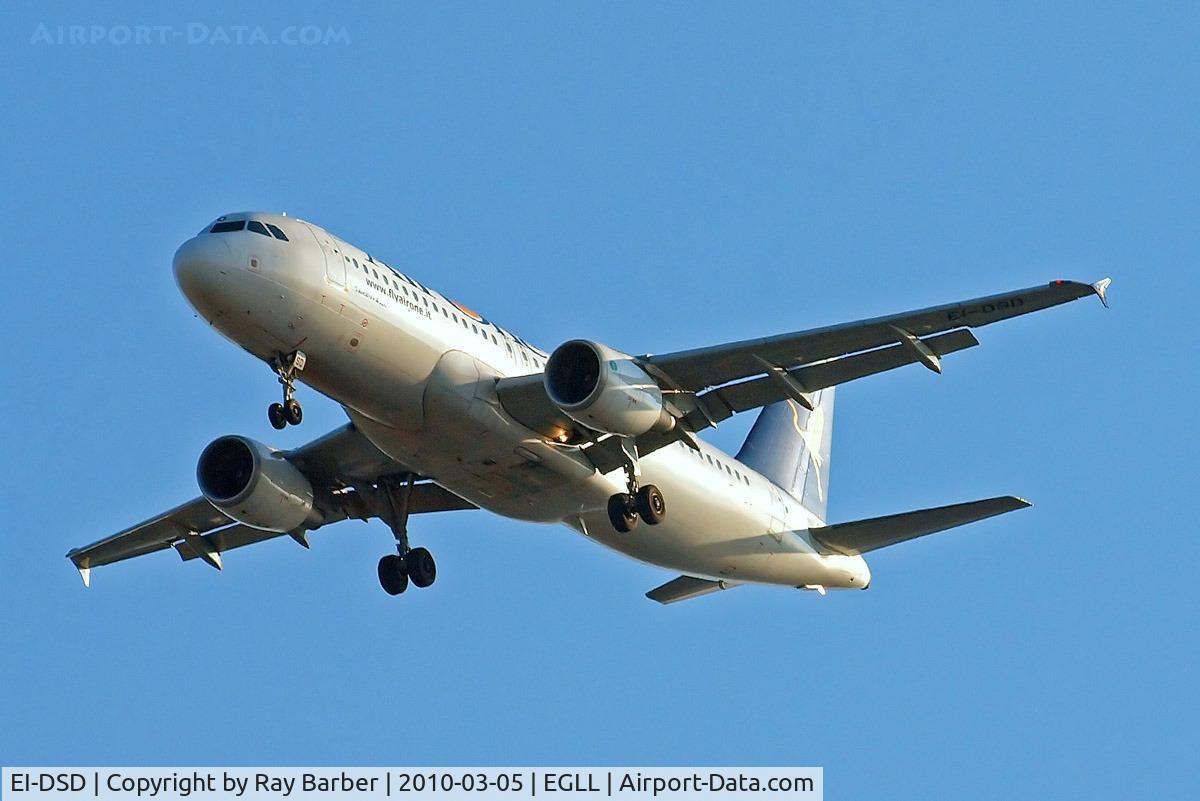 EI-DSD, 2007 Airbus A320-216 C/N 3076, Airbus A320-216 [3076] (Air One) Home~G 05/03/2010. On approach 27R.