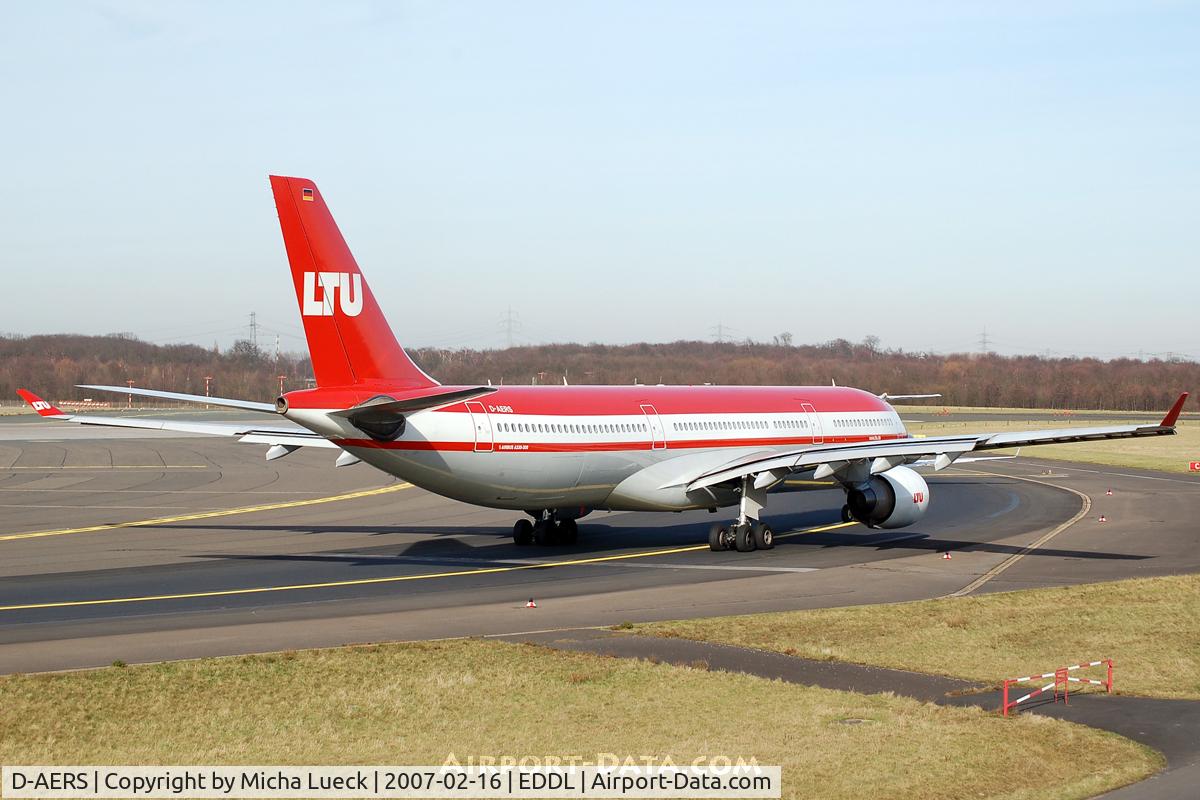 D-AERS, 1997 Airbus A330-322 C/N 171, At Düsseldorf