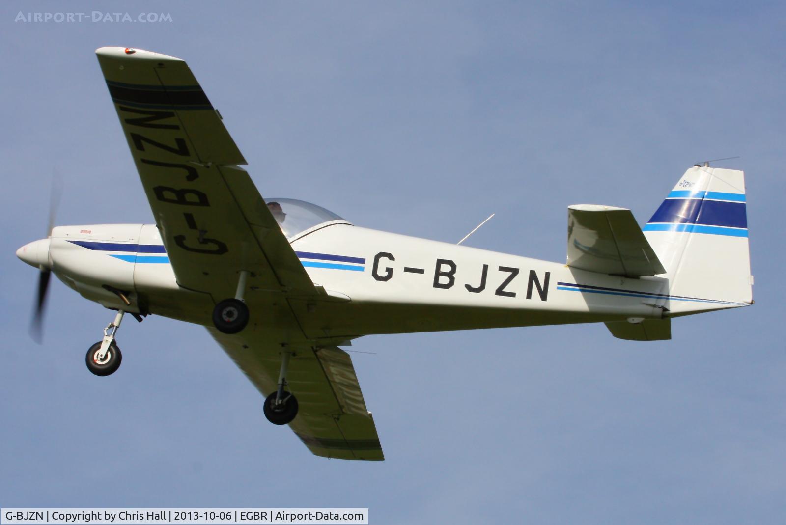 G-BJZN, 1982 Slingsby T-67A Firefly C/N 1997, at Breighton's Pre Hibernation Fly-in, 2013