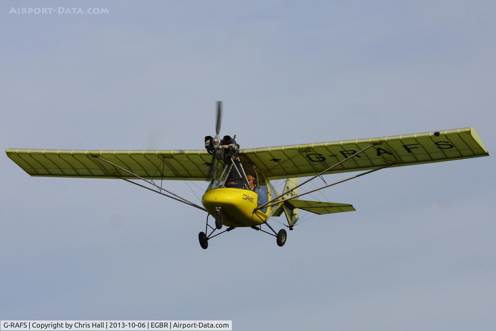 G-RAFS, 2004 Thruster T600N 450 C/N 0041-T600N-097, at Breighton's Pre Hibernation Fly-in, 2013