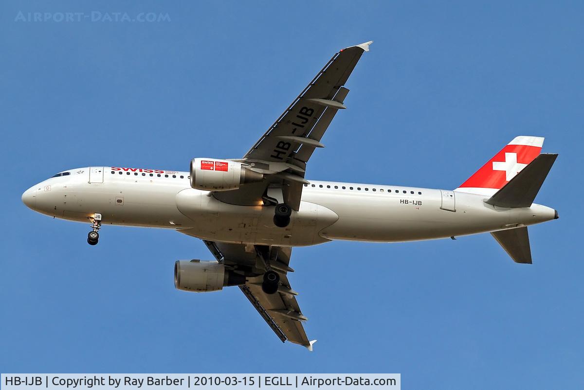 HB-IJB, 1995 Airbus A320-214 C/N 0545, HB-IJB   Airbus A320-214 [0545] (Swiss International Air Lines) Home~G 15/03/2010. On approach 27R.