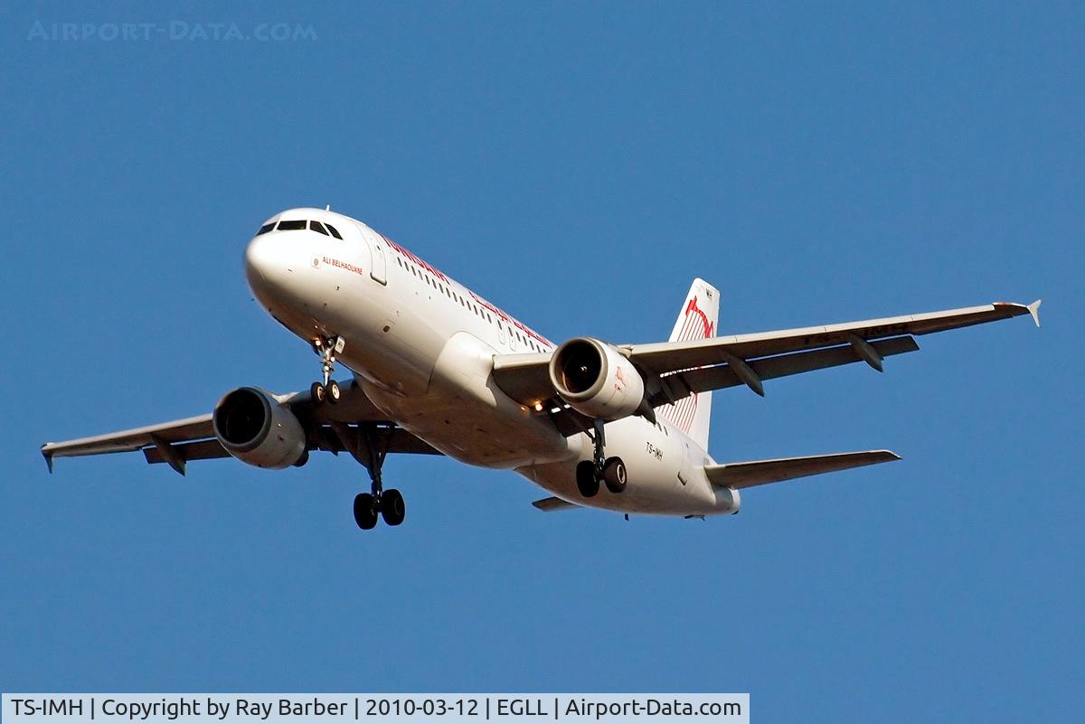 TS-IMH, 1993 Airbus A320-211 C/N 0402, Airbus A320-211 [0402] ( Tunisair) Home~G 12/03/2010. On approach 27R.