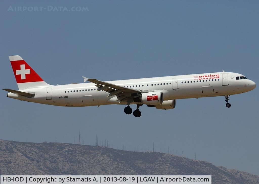 HB-IOD, 1995 Airbus A321-111 C/N 522, Landing on rwy 03L