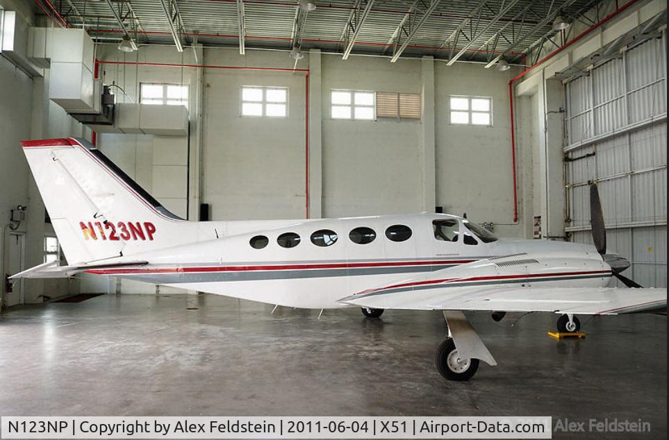 N123NP, 1977 Cessna 421C Golden Eagle C/N 421C0402, @Homestead General