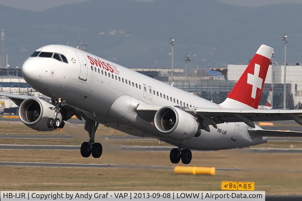 HB-IJR, 1997 Airbus A320-214 C/N 0703, SWISS A320