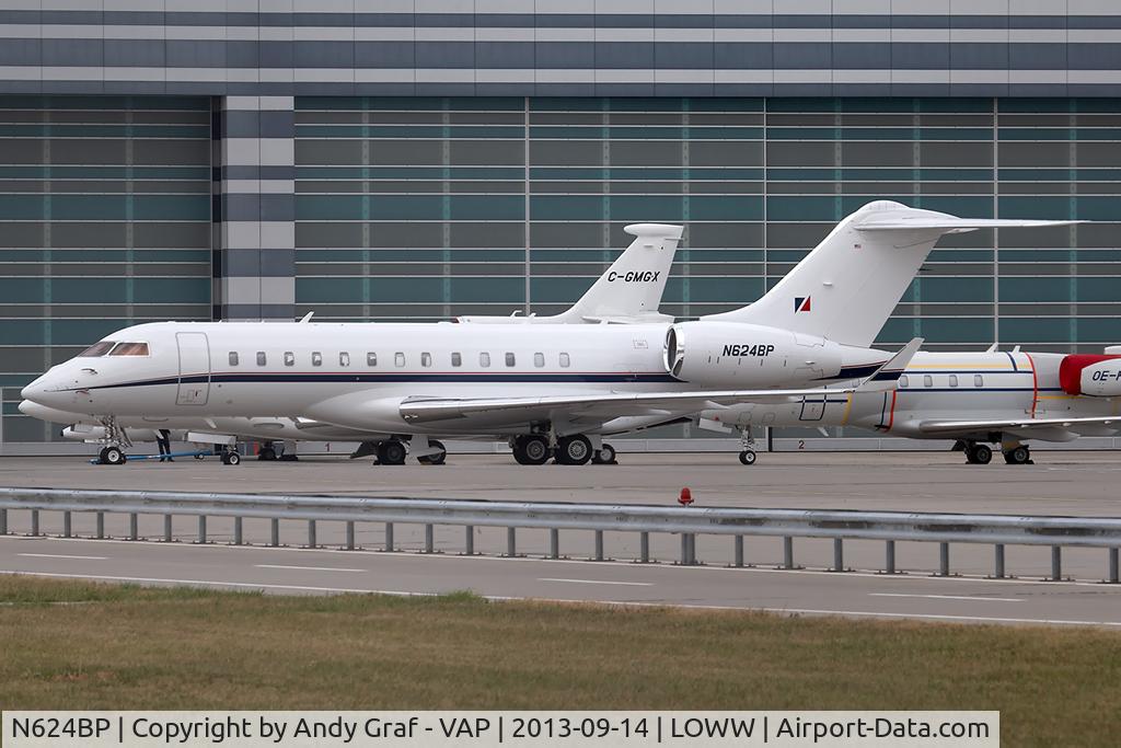 N624BP, 2007 Bombardier BD-700-1A10 Global Express C/N 9236, BD700
