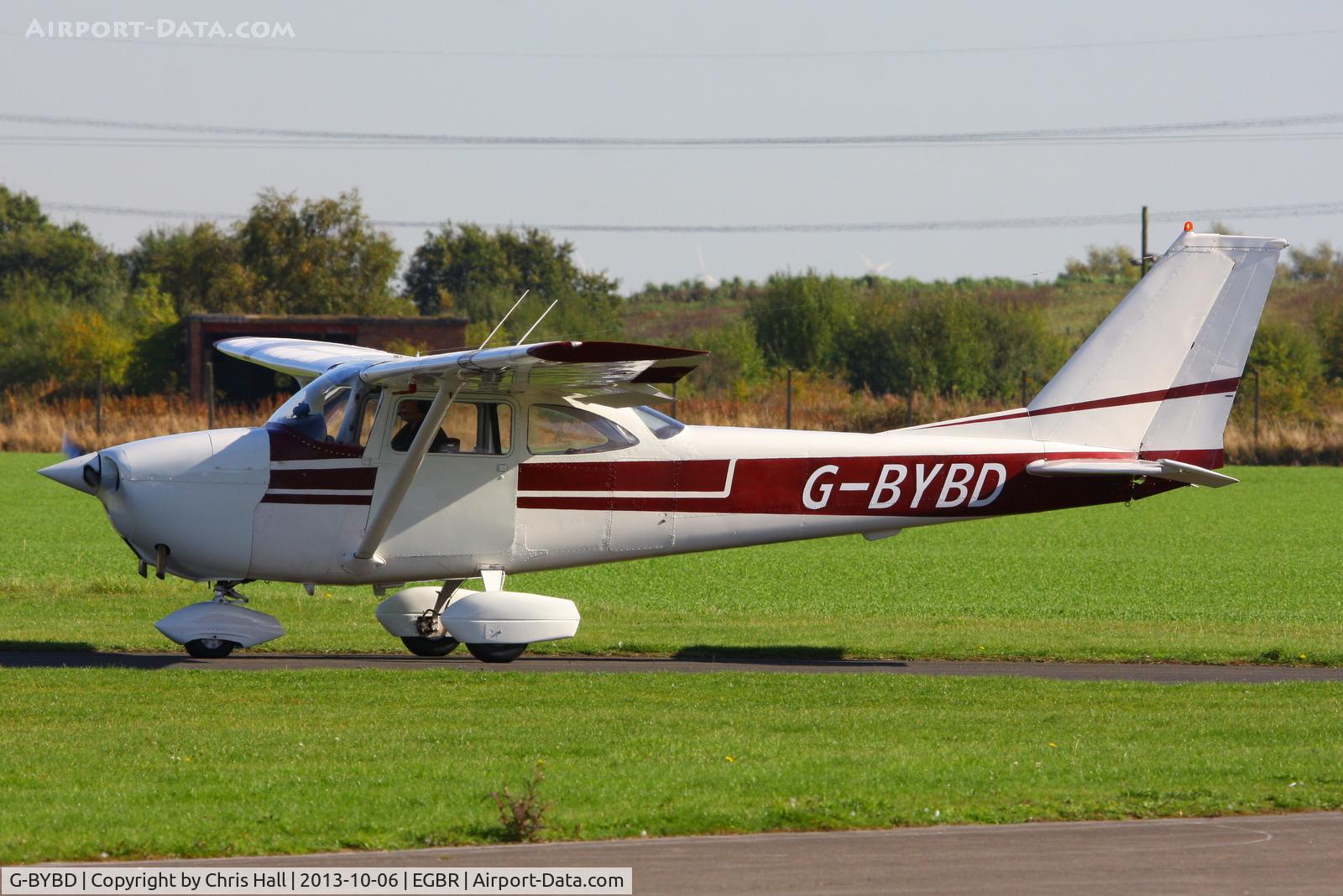 G-BYBD, 1968 Reims F172H Skyhawk C/N 0487, at Breighton's Pre Hibernation Fly-in, 2013