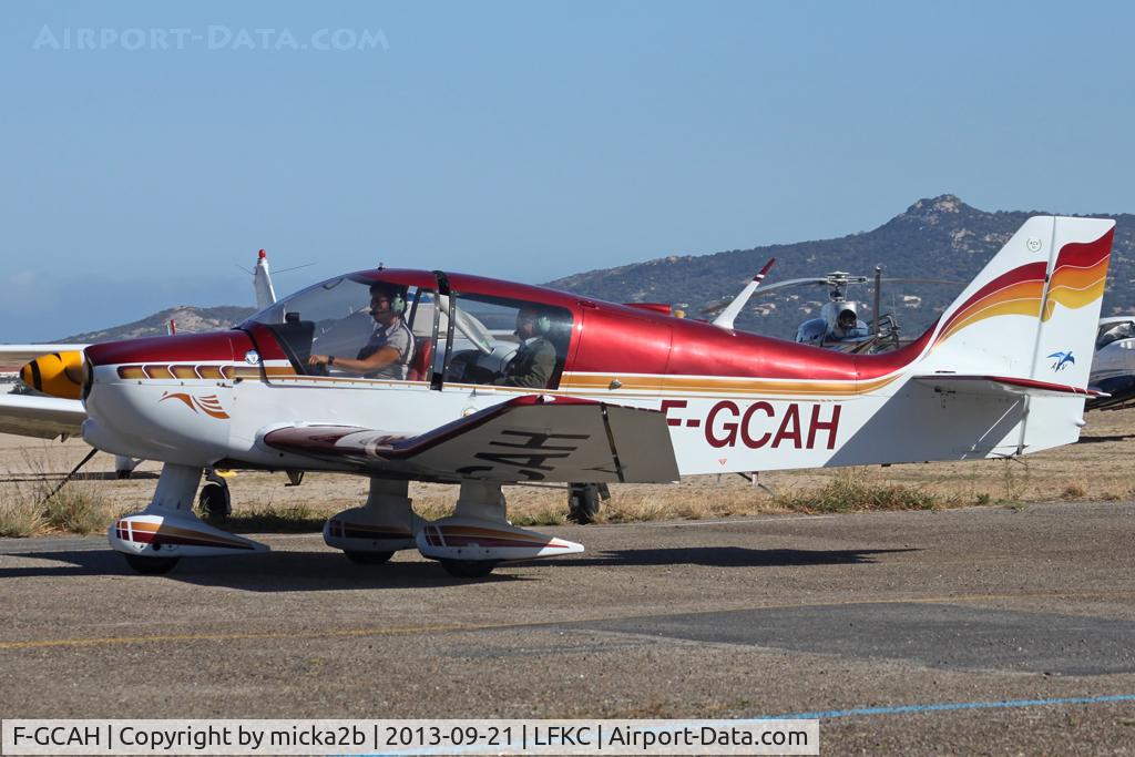 F-GCAH, Robin DR-400-160 Chevalier C/N 1423, Taxiing
