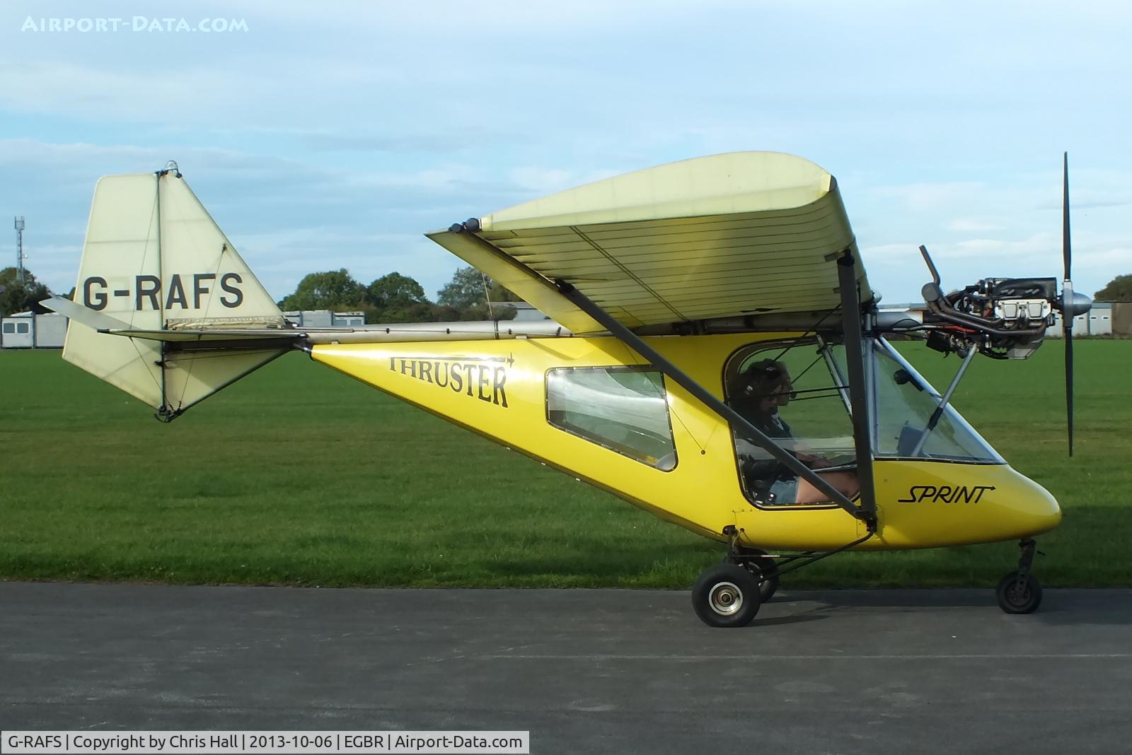G-RAFS, 2004 Thruster T600N 450 C/N 0041-T600N-097, at Breighton's Pre Hibernation Fly-in, 2013