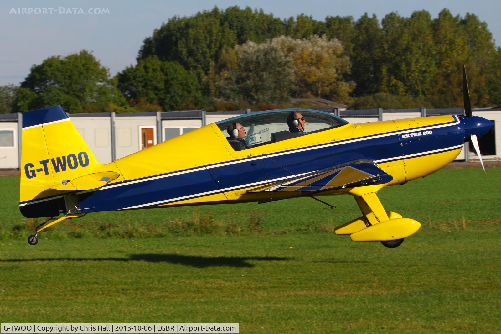 G-TWOO, 1996 Extra EA-300/200 C/N 05, at Breighton's Pre Hibernation Fly-in, 2013