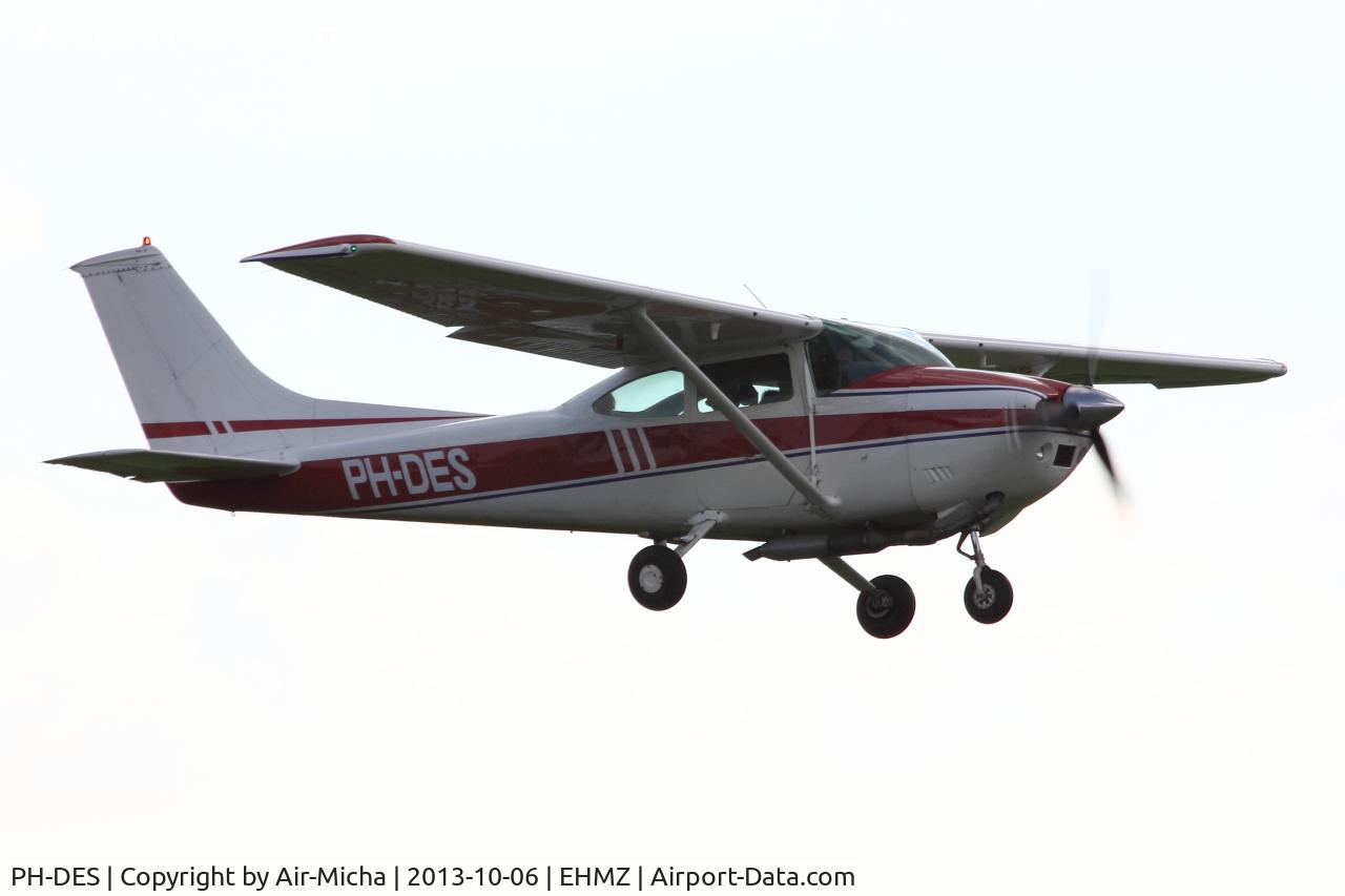 PH-DES, 1975 Reims F182P II Skylane C/N F18263920/0016, Private