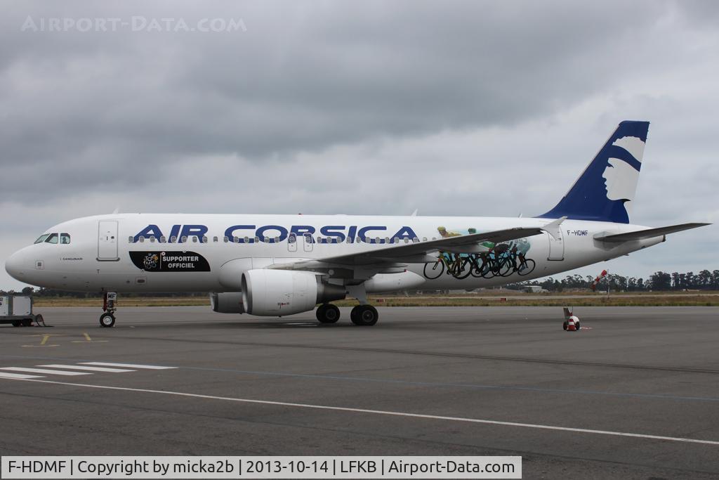 F-HDMF, 2010 Airbus A320-214 C/N 4463, Parked