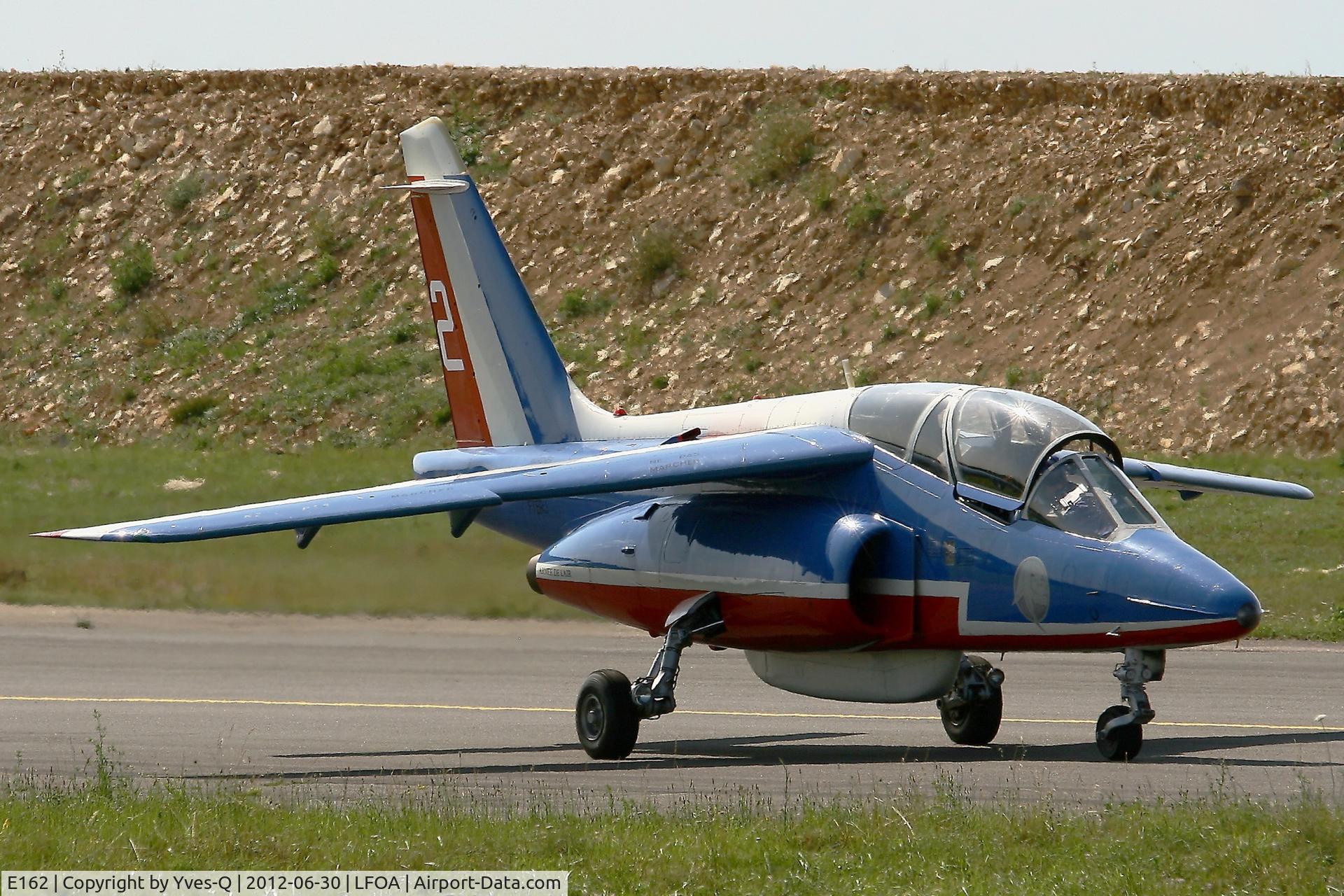 E162, Dassault-Dornier Alpha Jet E C/N E162, Dassault-Dornier Alpha Jet E (F-TERJ), Athos 02 of Patrouille De France in 2012, Avord Air Base 702 (LFOA)