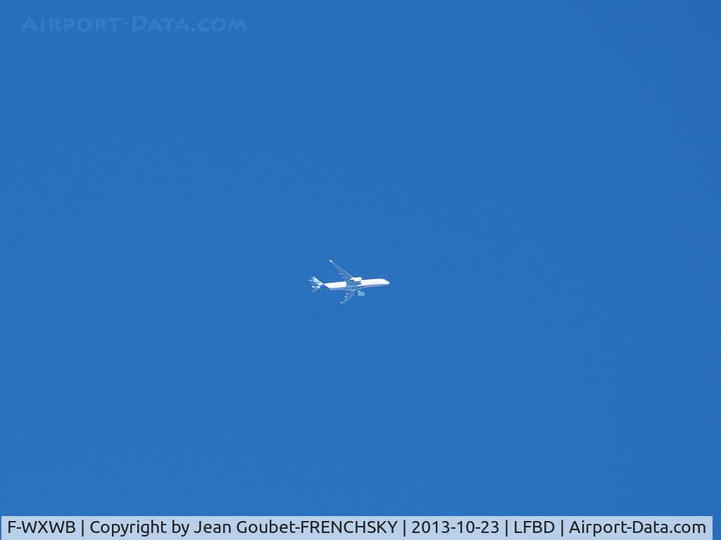 F-WXWB, 2013 Airbus A350-941 C/N 001, level 310 for AIB82WB test flight