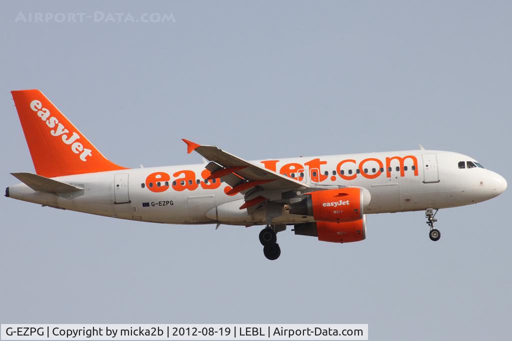 G-EZPG, 2005 Airbus A319-111 C/N 2385, Landing