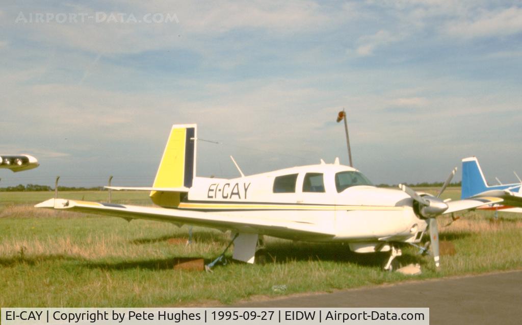 EI-CAY, Mooney M20C Ranger C/N 690074, EI-CAY at Dublin in 1995