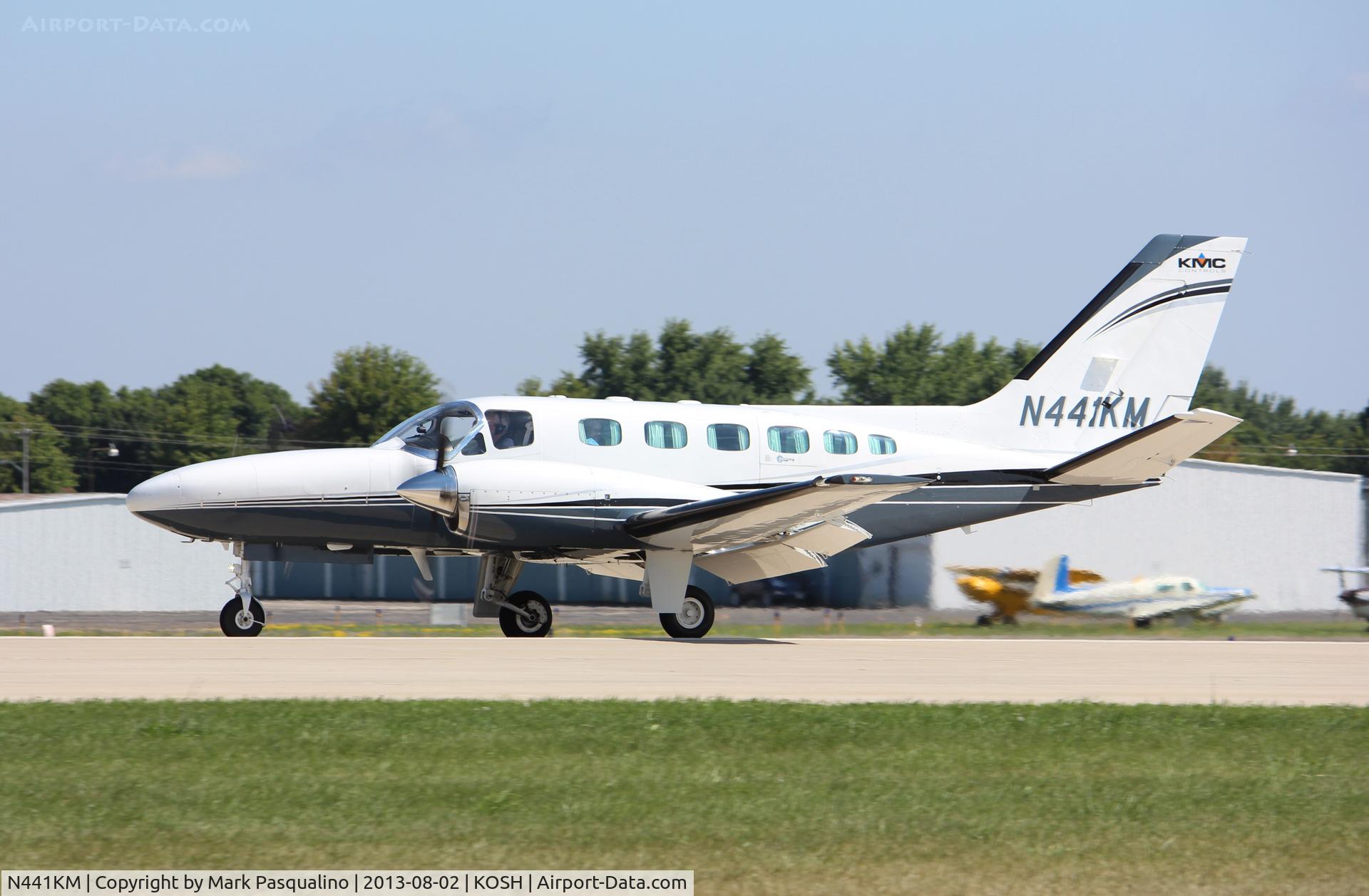 N441KM, Cessna 441 C/N 4410196, Cessna 441