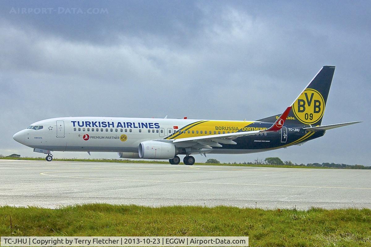 TC-JHU, 2013 Boeing 737-8F2 C/N 42002, Turkish Airlines '2013 Boeing 737-8F2, c/n: 42002 in the colours of German Soccer team BORUSSIA DORTMOND
