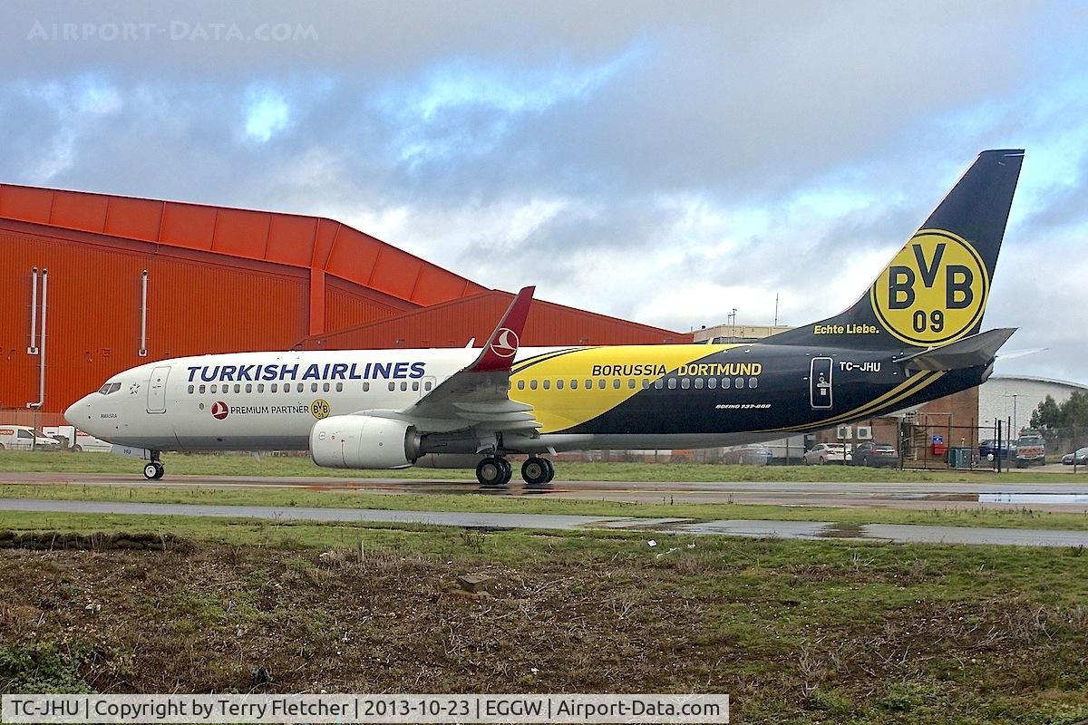 TC-JHU, 2013 Boeing 737-8F2 C/N 42002, Turkish Airlines '2013 Boeing 737-8F2, c/n: 42002 in the colours of German Soccer team BORUSSIA DORTMOND