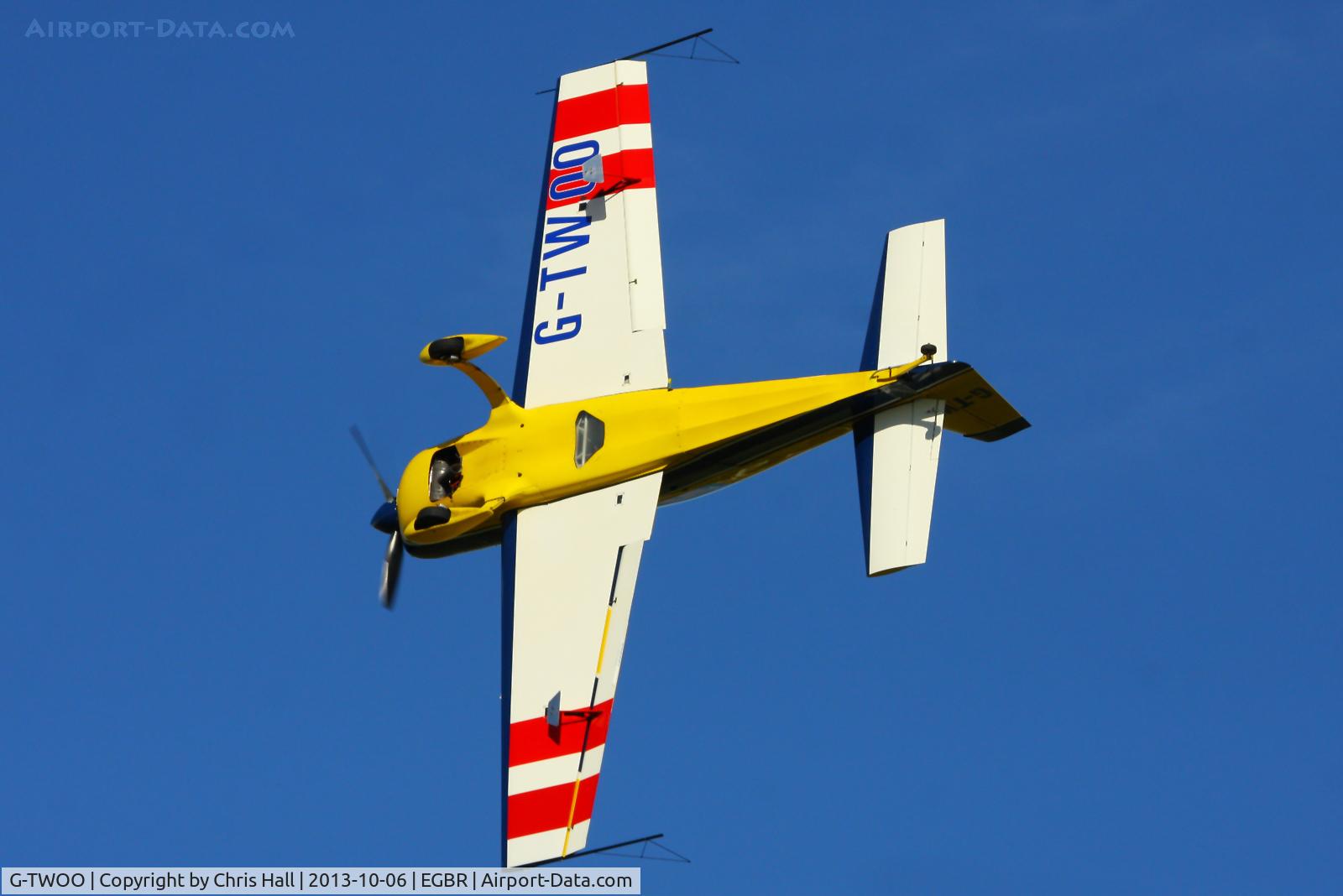 G-TWOO, 1996 Extra EA-300/200 C/N 05, at Breighton's Pre Hibernation Fly-in, 2013