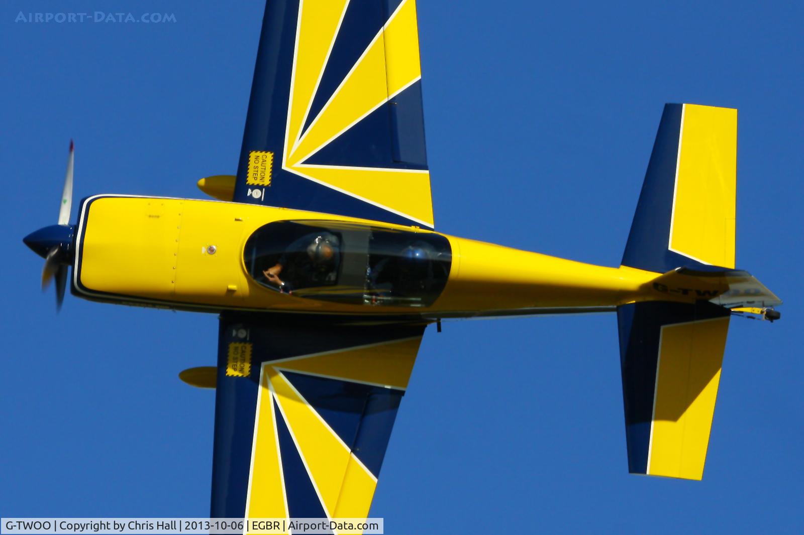 G-TWOO, 1996 Extra EA-300/200 C/N 05, at Breighton's Pre Hibernation Fly-in, 2013