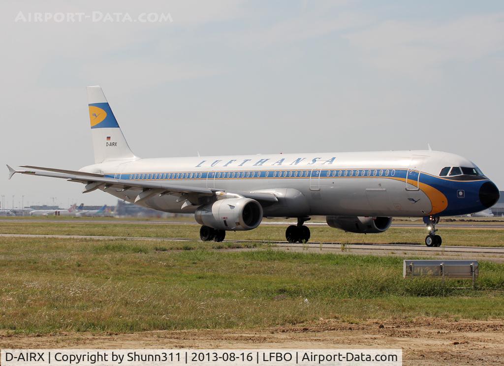 D-AIRX, 1998 Airbus A321-131 C/N 0887, Taxiing holding point rwy 14L still in Retro c/s