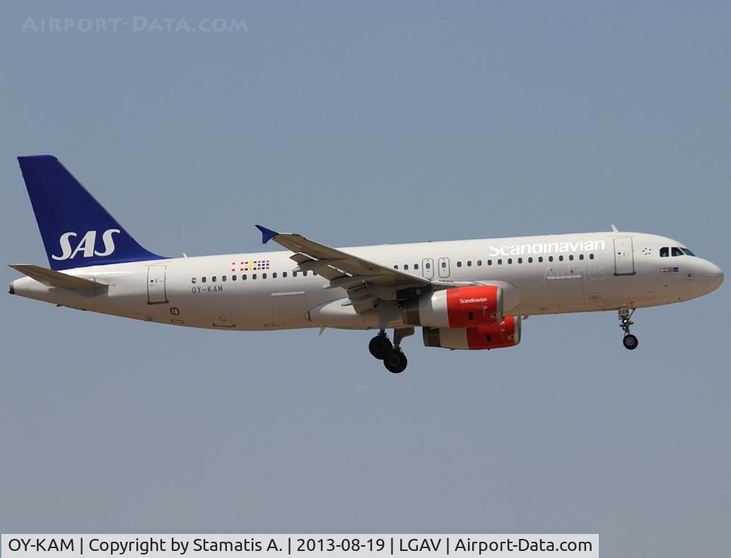 OY-KAM, 2006 Airbus A320-232 C/N 2911, Landing on rwy 03L