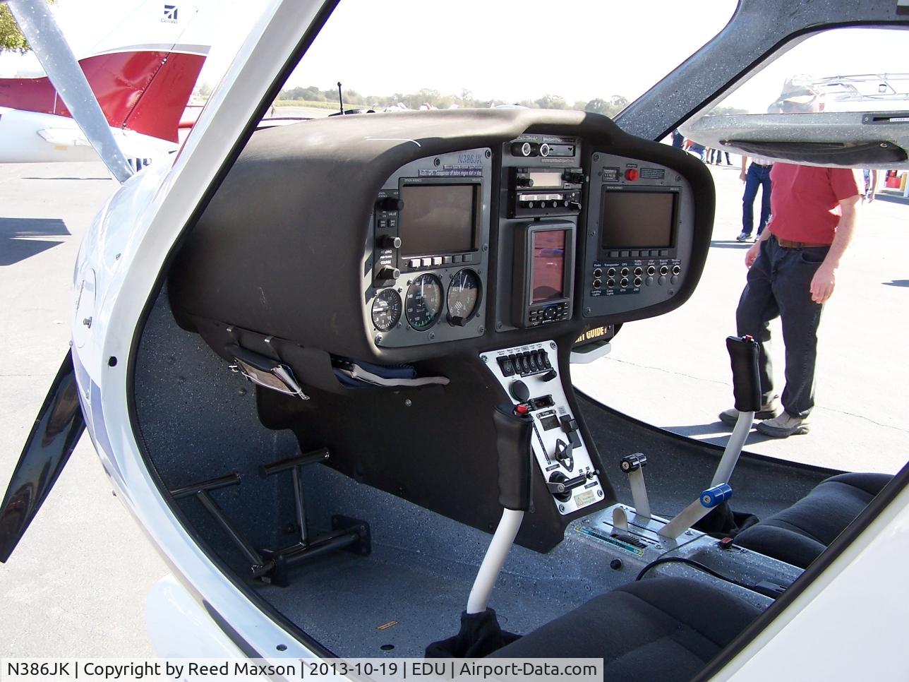 N386JK, 2006 Flight Design CTSW C/N 06-12-23, Flight Design CTSW cockpit
