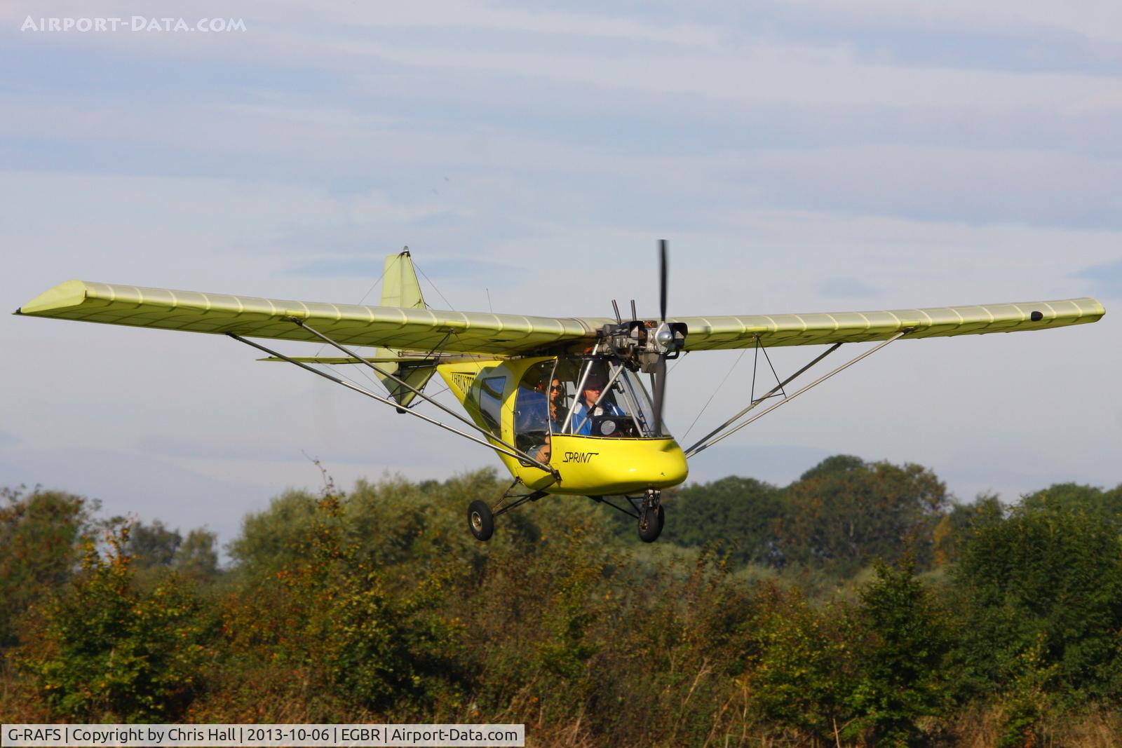 G-RAFS, 2004 Thruster T600N 450 C/N 0041-T600N-097, at Breighton's Pre Hibernation Fly-in, 2013