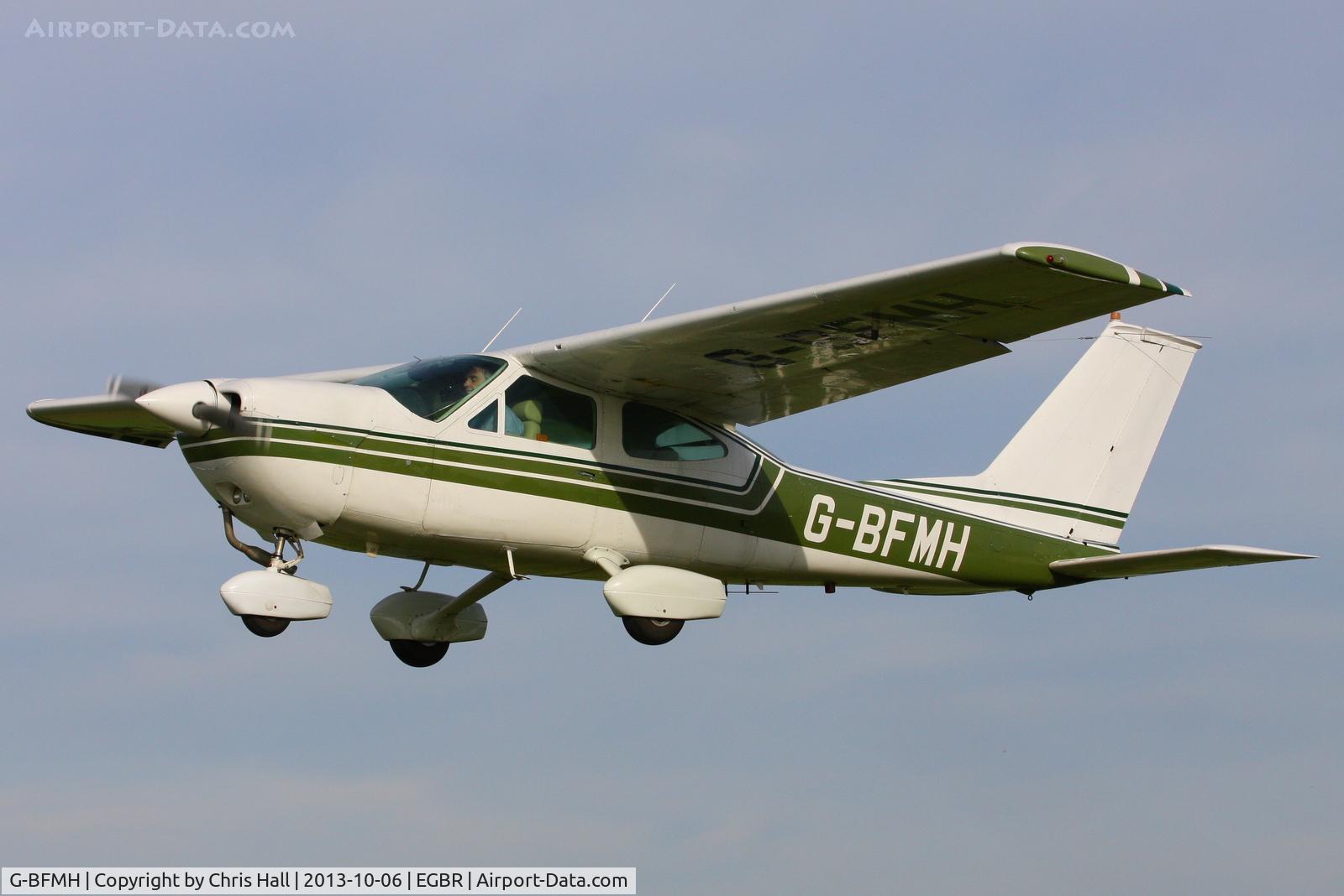 G-BFMH, 1973 Cessna 177B Cardinal C/N 17702034, at Breighton's Pre Hibernation Fly-in, 2013
