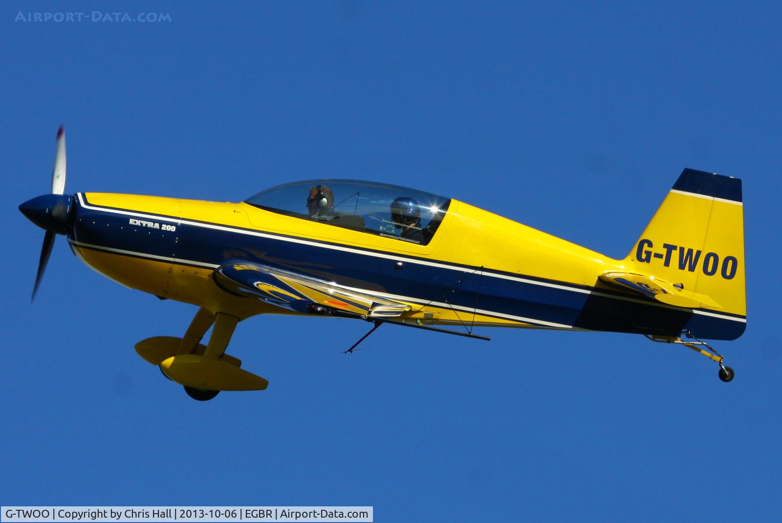G-TWOO, 1996 Extra EA-300/200 C/N 05, at Breighton's Pre Hibernation Fly-in, 2013