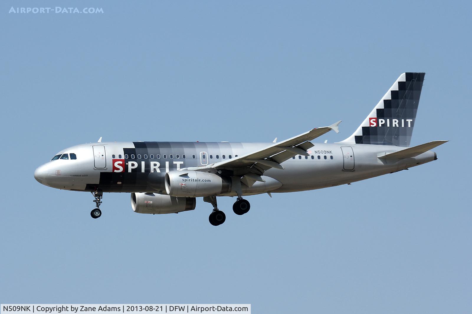 N509NK, 2005 Airbus A319-132 C/N 2603, Landing at DFW Airport