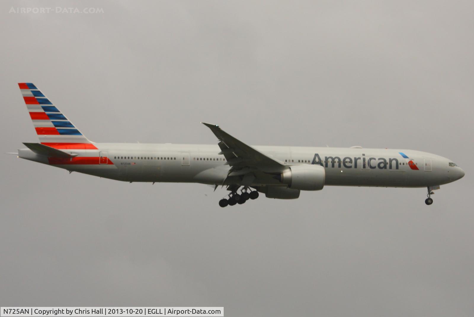 N725AN, 2013 Boeing 777-323/ER C/N 41666, American Airlines