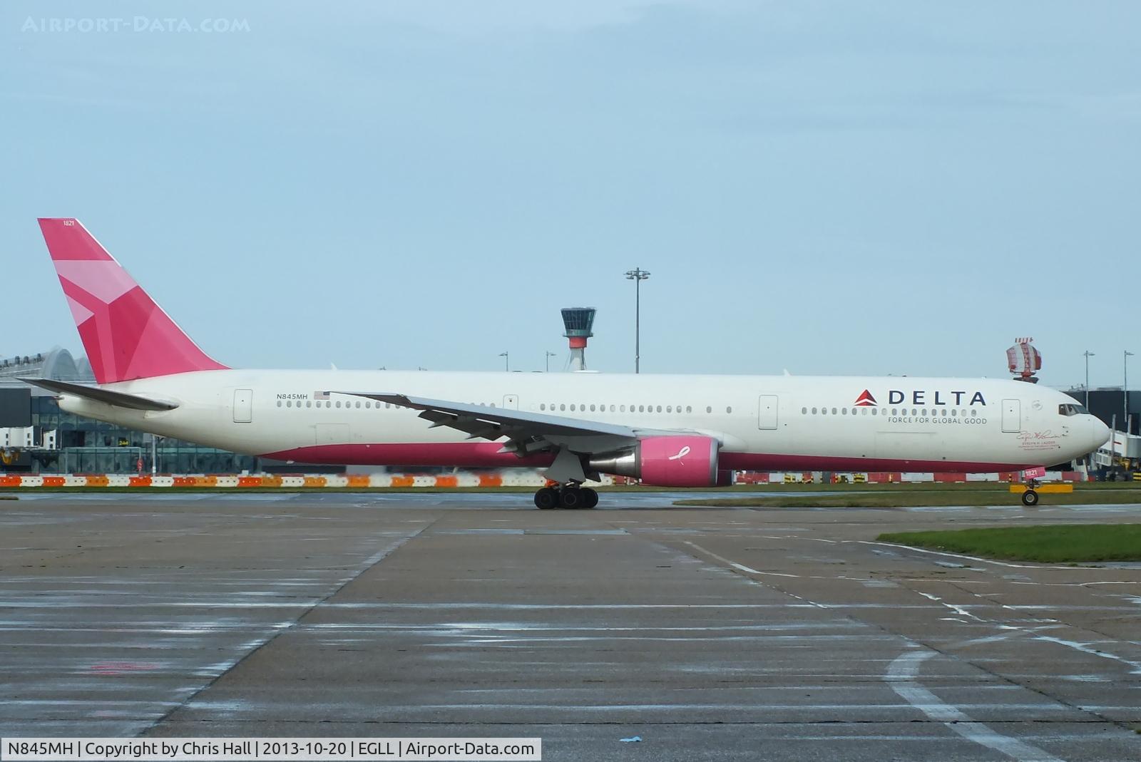 N845MH, 2002 Boeing 767-432/ER C/N 29719, Delta Air Lines 