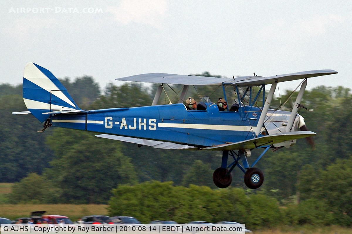 G-AJHS, 1941 De Havilland DH-82A Tiger Moth II C/N 82121, De Havilland DH.82A Tiger Moth [82121] Schaffen-Diest~OO 14/08/2010